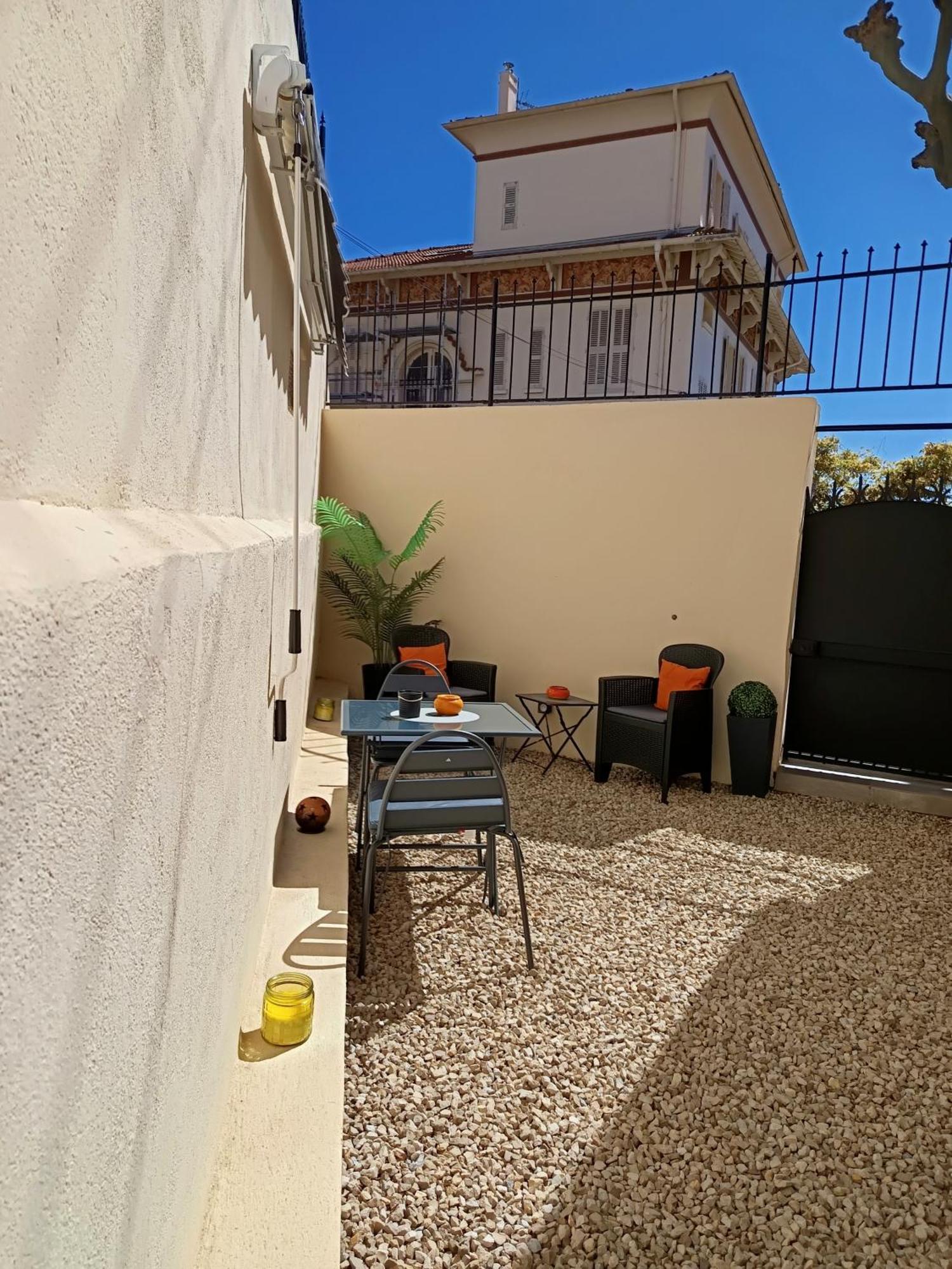 Coquet 2 Pieces Entierement Renove Et Climatise Apartment Cannes Exterior foto